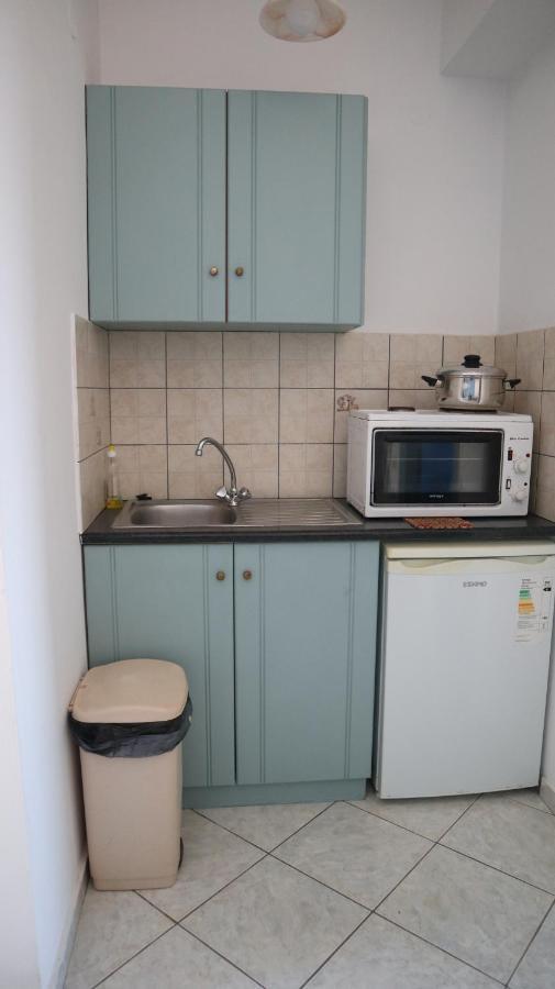 Patronis Apartment Amoudi